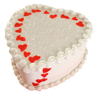 Online Rakhi Cake Order of 2 Kg Heart Shape Butter Scotch Cakes in India