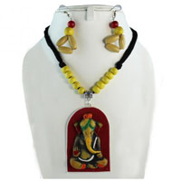 Send Gifts to Gurgaon